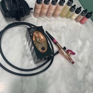 Luminess Airbrush Makeup System with Gold and Pink Details